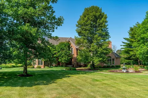 7823 Noll Valley Rd, Verona, WI 53593