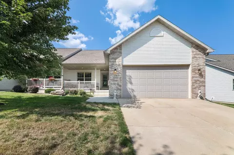 3046 Rebel Dr, Sun Prairie, WI 53590