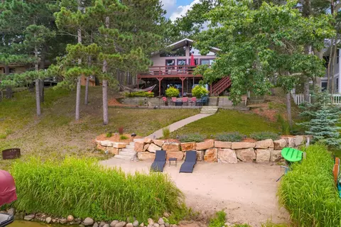 1061 Lincolnwood Ct, Nekoosa, WI 54457