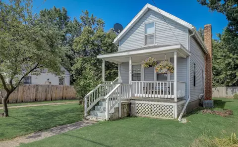 2102 Packers Ave, Madison, WI 53704
