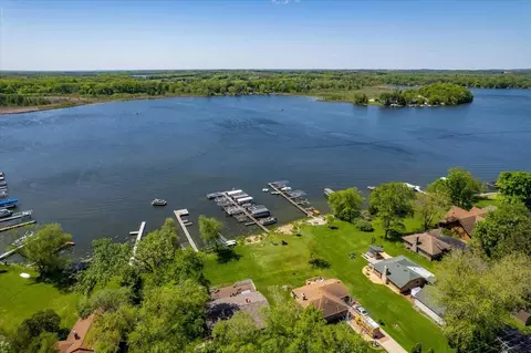 w9028 Ripley Road, Cambridge, WI 53523