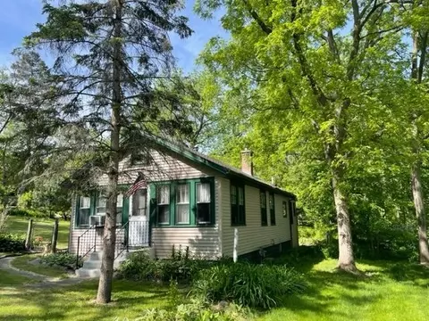 11639 N Maple Beach Dr, Edgerton, WI 53534