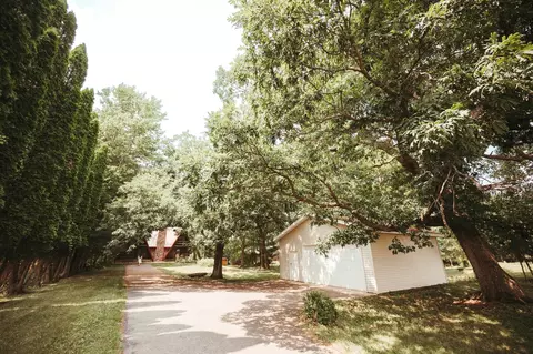 s1603 East Redstone Drive, La Valle, WI 53941