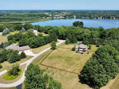 w8159 Nature Drive, Whitewater, WI 53190