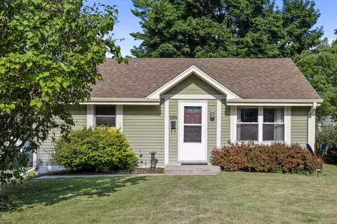 520 S 4th St, Delavan, WI 53115