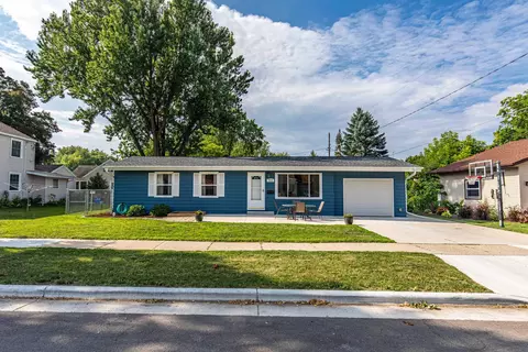 2520 7th St, Monroe, WI 53566