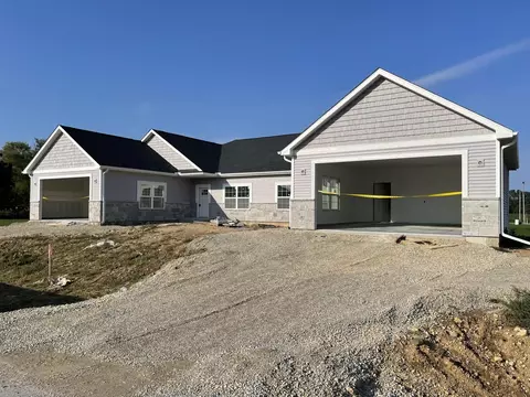 309 Teri Lee Ln, Orfordville, WI 53576