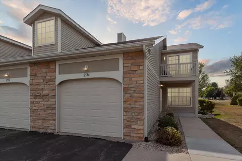2534 Edgewood Dr #35, Beloit, WI 53511