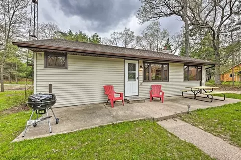 n7005 West Pine Lake Road, Wild Rose, WI 54984