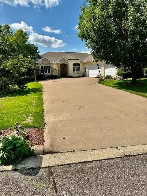 333 Weber Pkwy, Lancaster, WI 53813