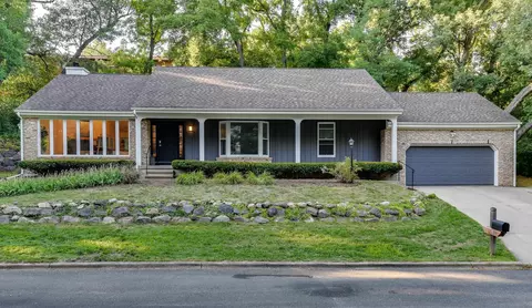 813 N Holt Cir, Madison, WI 53719