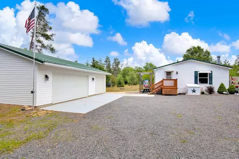 1629 Hawkshead Trl, Nekoosa, WI 54457
