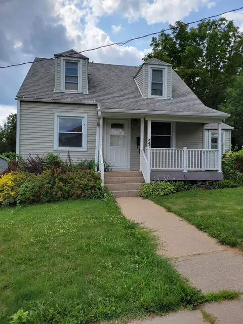 233 S Washington St, Lancaster, WI 53813