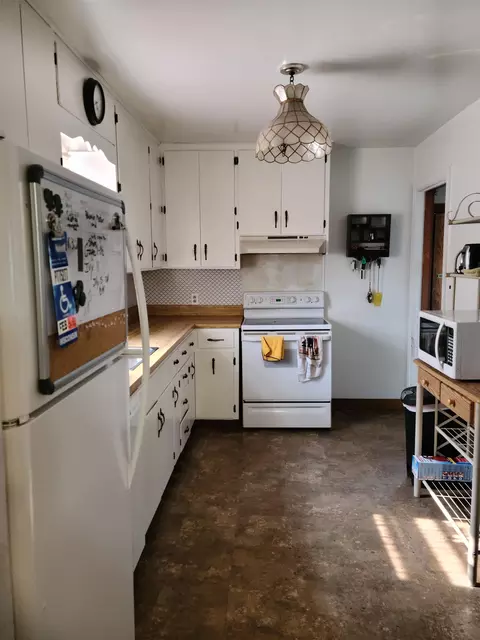 243 W 1st St, Richland Center, WI 53581