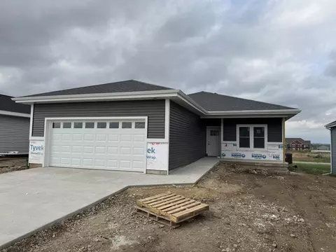 6665 Uecker Dr, Deforest, WI 53532