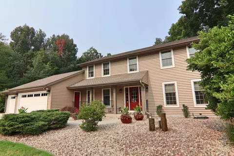 4505 N Juniper Dr, Janesville, WI 53545