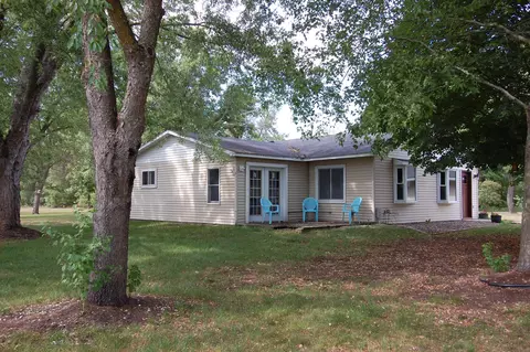 33748 Coffenberry Ln, Lone Rock, WI 53556