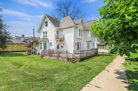 217 E Jefferson St, Stoughton, WI 53589
