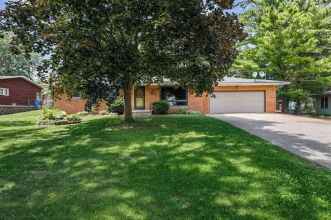 2387 County Road Ab, Mcfarland, WI 53558