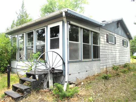 n2775 Lakeshore Drive, Montello, WI 53949
