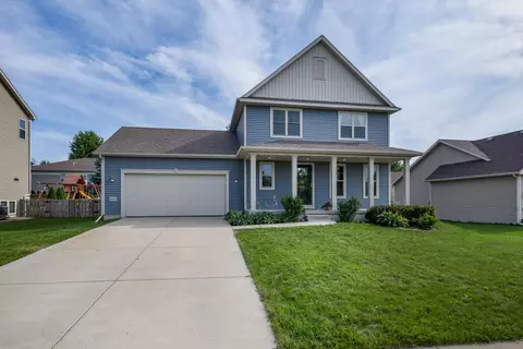 4370 Cradle Hill Dr, Deforest, WI 53532