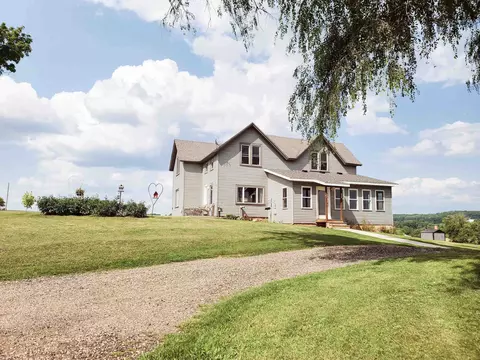 n1728 Wells Road, Wonewoc, WI 53968