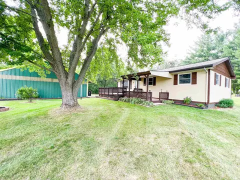 s782 Coon Bluff Road, Wisconsin Dells, WI 53965