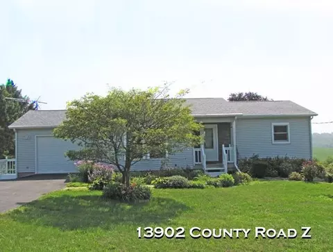 13902 County Road Z, Darlington, WI 53530