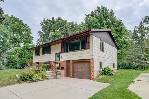 1209 Ellen Ave, Madison, WI 53716