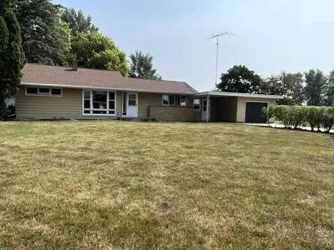 w2194 Cottonville Court, Berlin, WI 54923