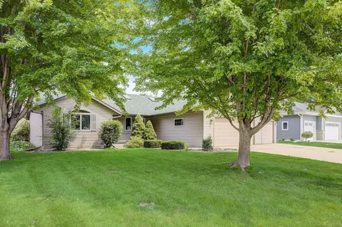 3441 Sheffield Dr, Janesville, WI 53546