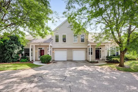 2810 Holborn Cir, Madison, WI 53718