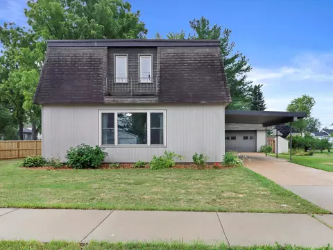 502 W Juneau St, Tomah, WI 54660