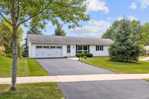 7241 Gladstone Dr, Madison, WI 53719