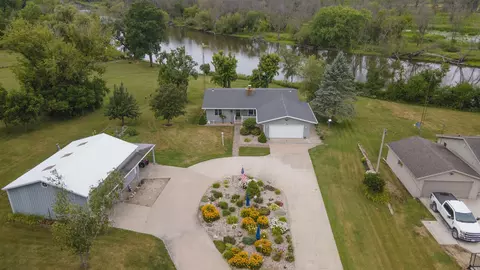 n219 36th Road, Berlin, WI 54923