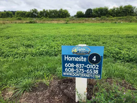 807 Westbridge Trl, Waunakee, WI 53597