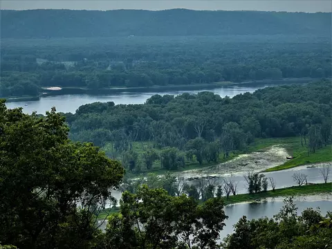 s7941 Eagle Crest Drive, De Soto, WI 54624