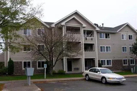 1124 Morraine View Dr #102, Madison, WI 53719