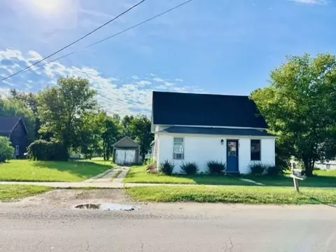 421 N Glendale Ave, Tomah, WI 54660