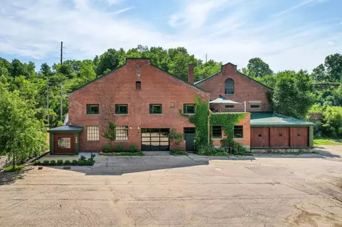205 Water St, Mineral Point, WI 53565
