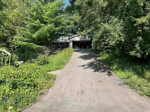 701 Sager St, Deerfield, WI 53531