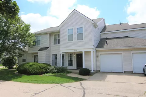 2870 Holborn Cir, Madison, WI 53718