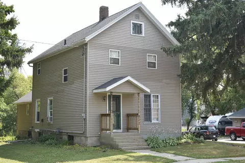 322 E Bowen St, Brandon, WI 53919