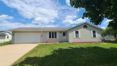 629 Meadowview Ln, Marshall, WI 53559