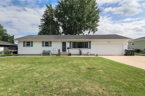2217 Colorado Ave, Sun Prairie, WI 53590