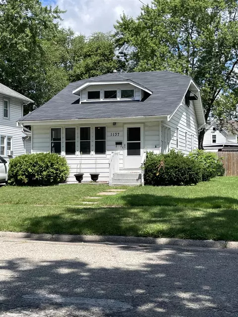 1137 Kenwood Ave, Beloit, WI 53511