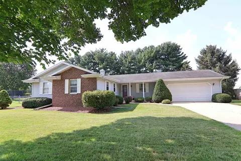 3432 Berkshire Rd, Janesville, WI 53546