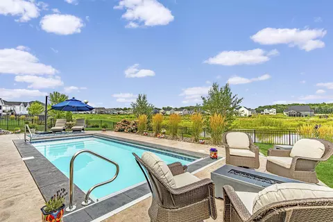 4117 Golden Wheat Run, Windsor, WI 53598