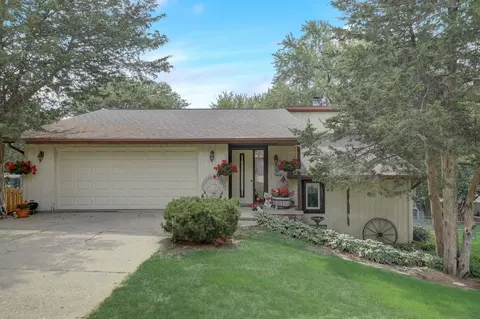 113 Seminole Way, Deforest, WI 53532