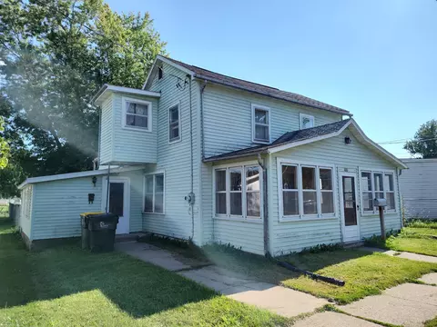 100 Brindley St, Boscobel, WI 53805
